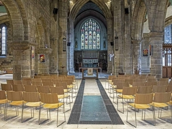 A Guide to Metal Church Chairs image
